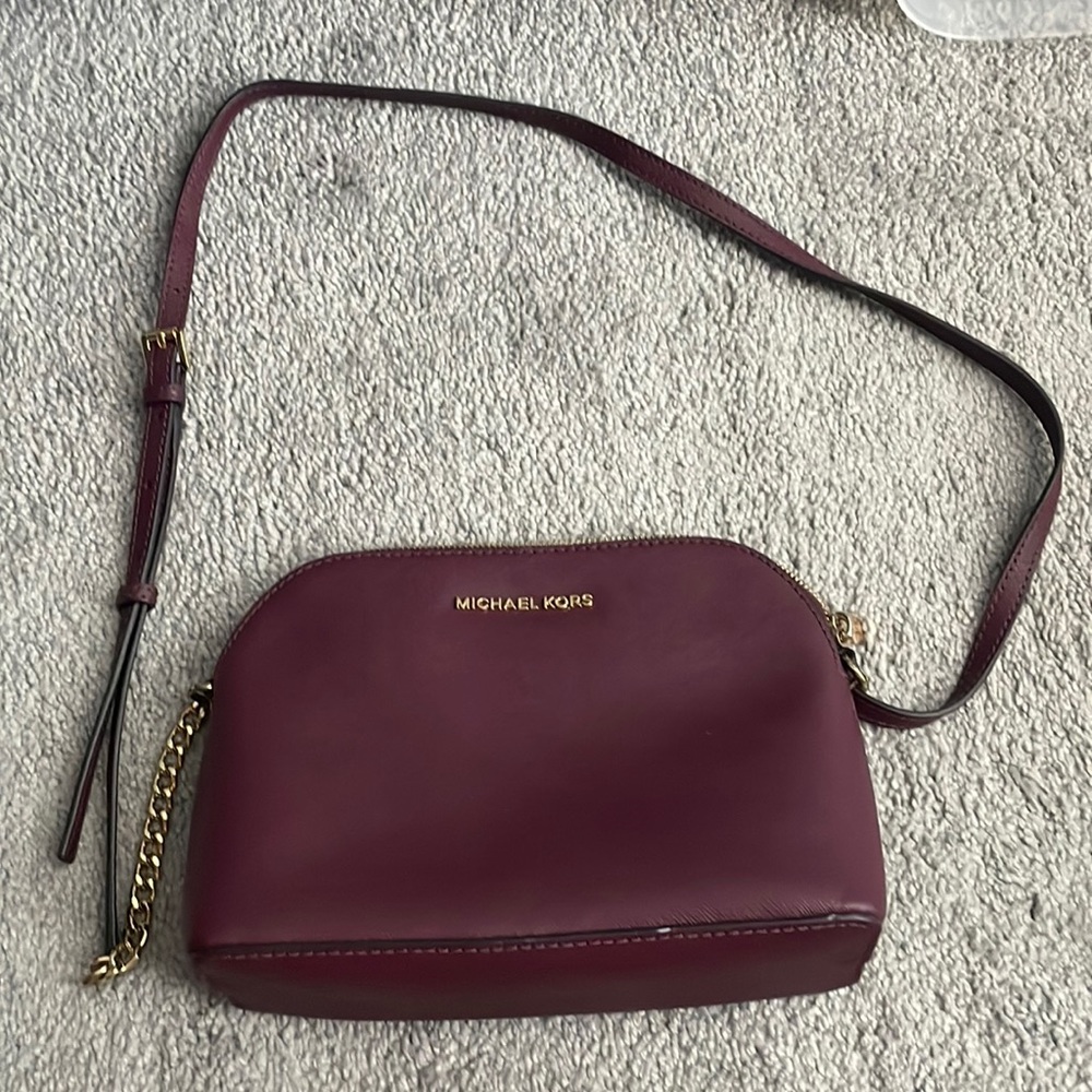 Micheal Kors Side Purse